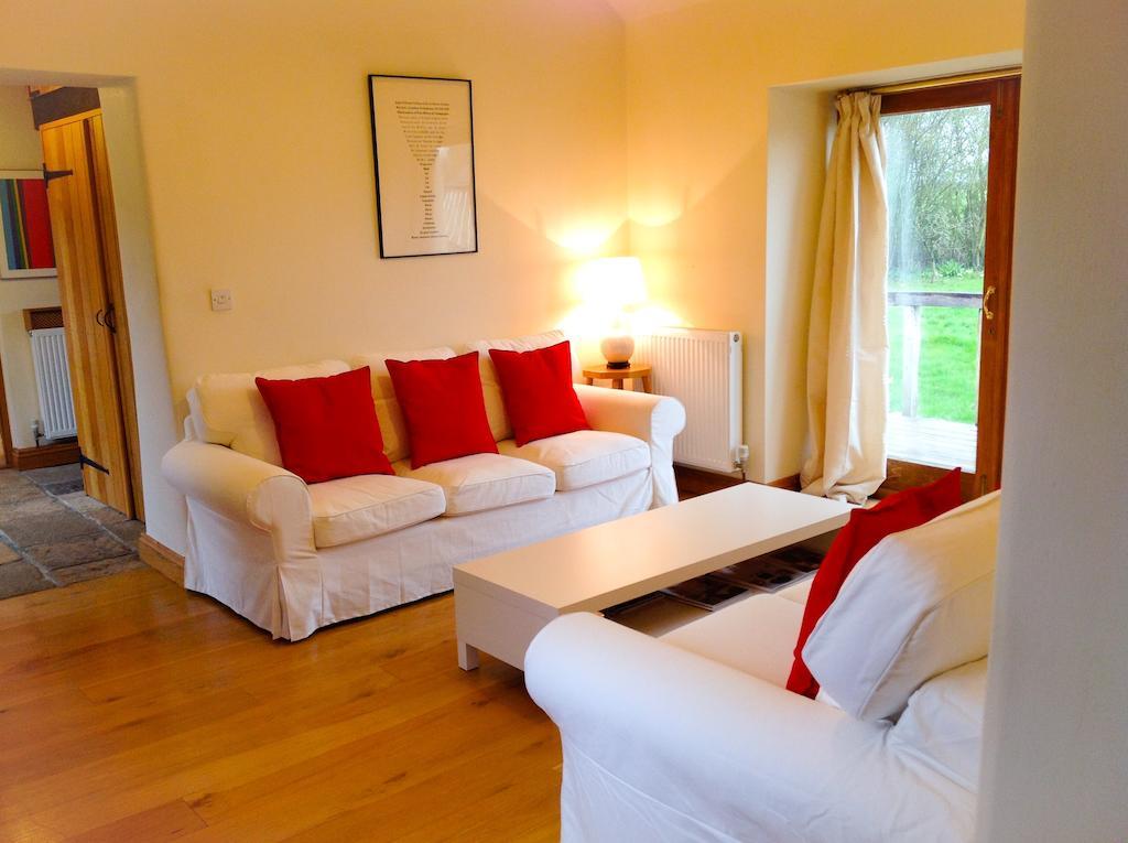 Villa Whitley Coach House Zimmer foto